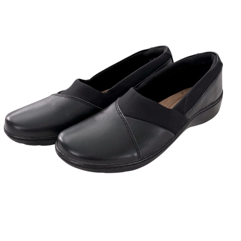 Clark’s Cora Charm Loafer Black 10 M 
Slip Ons
Almond Toe Silhouette
